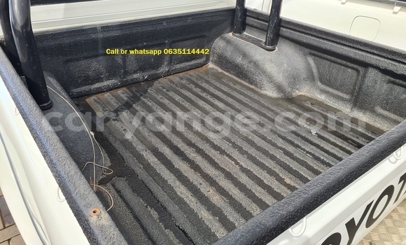 Buy Used Toyota Hilux White Car in Bethanien in Karas Buy Used Toyota Hilux White Car in Bethanien in Karas