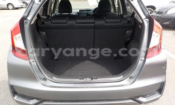 Acheter Occasion Voiture Honda FIT Gris à Grootfontein, Namibie Acheter Occasion Voiture Honda FIT Gris à Grootfontein, Namibie