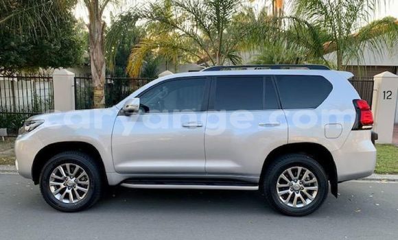 Buy Used Toyota Land Cruiser Prado Silver Car in Windhoek in Namibia Buy Used Toyota Land Cruiser Prado Silver Car in Windhoek in Namibia