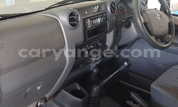 Buy Used Toyota Land Cruiser Beige Car in Grootfontein in Namibia Buy Used Toyota Land Cruiser Beige Car in Grootfontein in Namibia