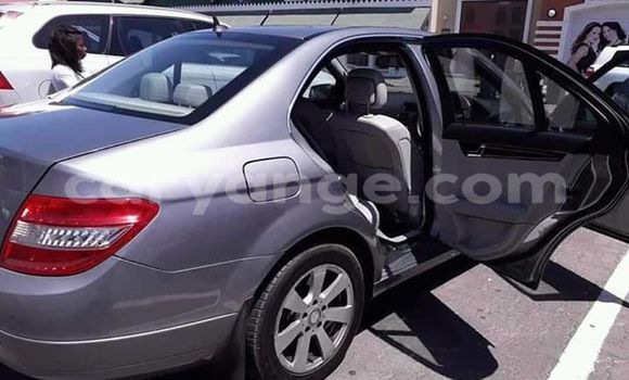 Buy Used Mercedes-Benz C-klasse Silver Car in Swakopmund in Namibia Buy Used Mercedes-Benz C-klasse Silver Car in Swakopmund in Namibia