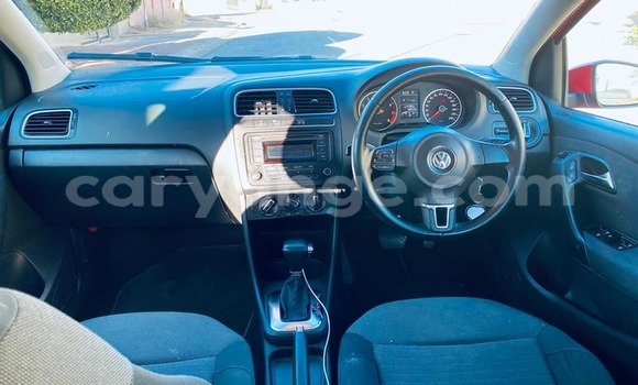 Acheter Occasion Voiture Volkswagen Golf Rouge à Windhoek, Namibie Acheter Occasion Voiture Volkswagen Golf Rouge à Windhoek, Namibie