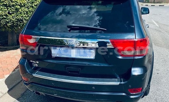 Acheter Occasion Voiture Jeep Grand Cherokee Noir à Windhoek, Namibie Acheter Occasion Voiture Jeep Grand Cherokee Noir à Windhoek, Namibie