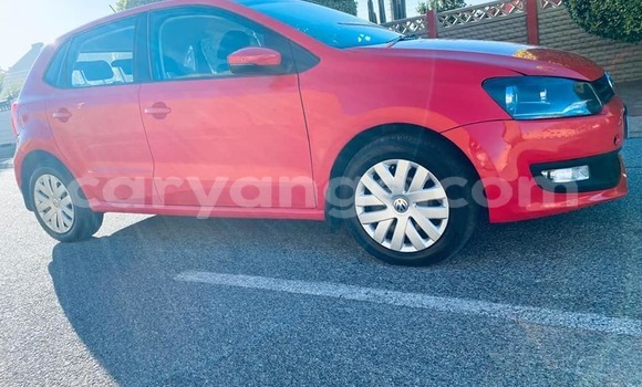 Acheter Occasion Voiture Volkswagen Polo Rouge à Windhoek, Namibie
