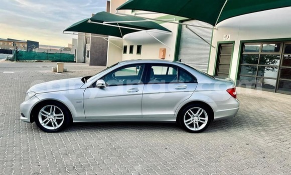 Buy Used Mercedes-Benz 190 (W201) Silver Car in Windhoek in Namibia