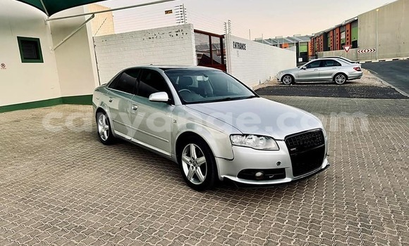 Acheter Occasion Voiture Audi A4 Gris à Windhoek, Namibie Acheter Occasion Voiture Audi A4 Gris à Windhoek, Namibie