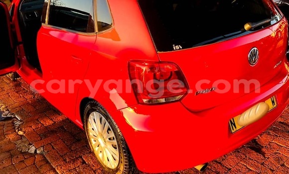 Acheter Occasion Voiture Volkswagen Polo Rouge à Windhoek, Namibie Acheter Occasion Voiture Volkswagen Polo Rouge à Windhoek, Namibie