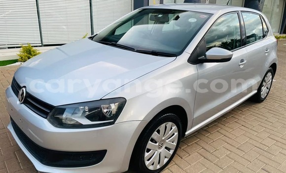 Acheter Occasion Voiture Volkswagen Polo Gris à Windhoek, Namibie Acheter Occasion Voiture Volkswagen Polo Gris à Windhoek, Namibie