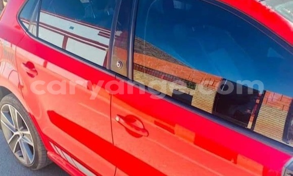 Acheter Occasion Voiture Volkswagen Polo Rouge à Windhoek, Namibie Acheter Occasion Voiture Volkswagen Polo Rouge à Windhoek, Namibie