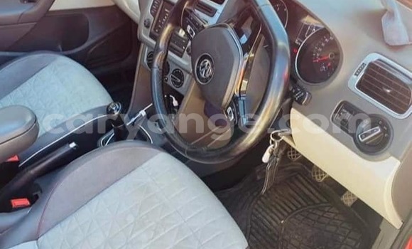 Acheter Occasion Voiture Volkswagen Polo Rouge à Windhoek, Namibie Acheter Occasion Voiture Volkswagen Polo Rouge à Windhoek, Namibie