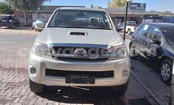 Buy Used Toyota Hilux Silver Car in Windhoek in Namibia