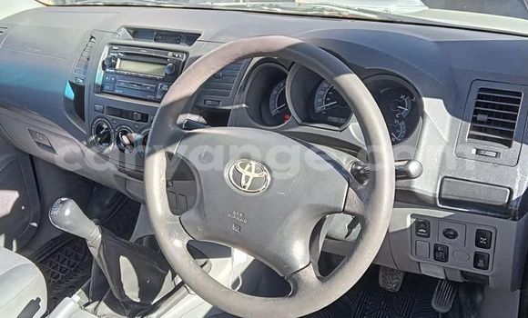 Acheter Occasion Voiture Toyota Hilux Gris à Windhoek, Namibie Acheter Occasion Voiture Toyota Hilux Gris à Windhoek, Namibie