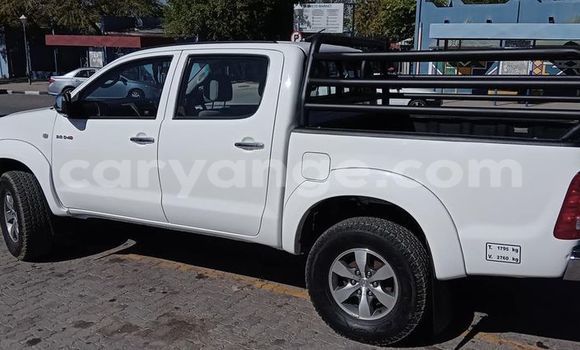 Acheter Occasion Voiture Toyota Hilux Blanc à Windhoek, Namibie Acheter Occasion Voiture Toyota Hilux Blanc à Windhoek, Namibie