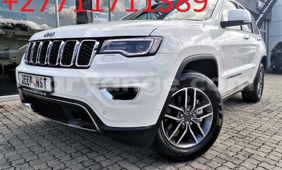 Buy Used Jeep Grand Cherokee White Car in Windhoek in Namibia