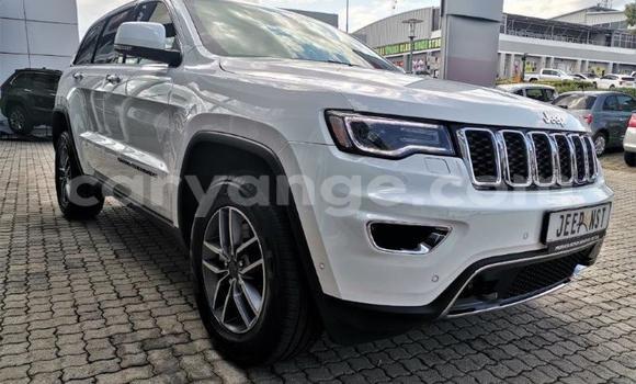 Buy Used Jeep Grand Cherokee White Car in Windhoek in Namibia Buy Used Jeep Grand Cherokee White Car in Windhoek in Namibia