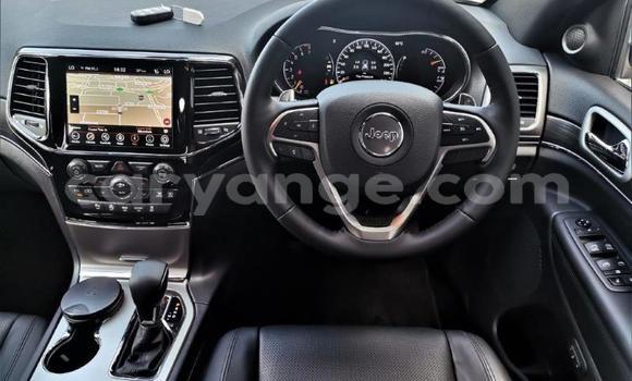Buy Used Jeep Grand Cherokee White Car in Windhoek in Namibia Buy Used Jeep Grand Cherokee White Car in Windhoek in Namibia