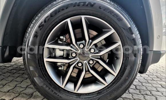 Buy Used Jeep Grand Cherokee White Car in Windhoek in Namibia Buy Used Jeep Grand Cherokee White Car in Windhoek in Namibia