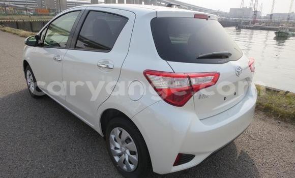 Buy Used Toyota Vitz White Car in Bethanien in Karas Buy Used Toyota Vitz White Car in Bethanien in Karas
