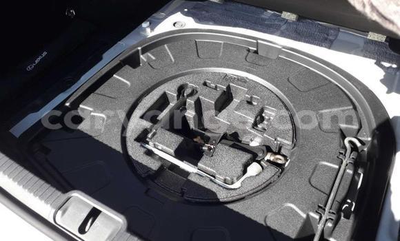 Buy Used Lexus ES White Car in Windhoek in Namibia Buy Used Lexus ES White Car in Windhoek in Namibia