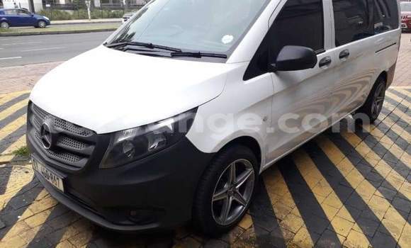 Buy Used Mercedes-Benz Vito White Car in Windhoek in Namibia