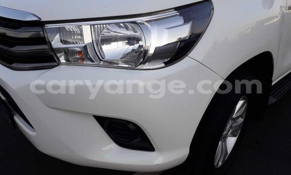 Buy Used Toyota Hilux White Car in Henties Bay in Erongo Buy Used Toyota Hilux White Car in Henties Bay in Erongo