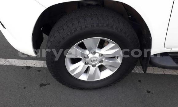 Buy Used Toyota Hilux White Car in Henties Bay in Erongo Buy Used Toyota Hilux White Car in Henties Bay in Erongo