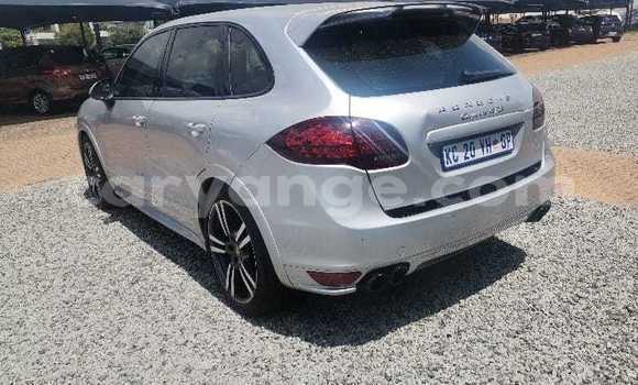 Acheter Occasion Voiture Porsche Cayenne Gris à Grootfontein, Namibie Acheter Occasion Voiture Porsche Cayenne Gris à Grootfontein, Namibie