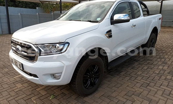 Buy Used Ford Ranger White Car in Bethanien in Karas