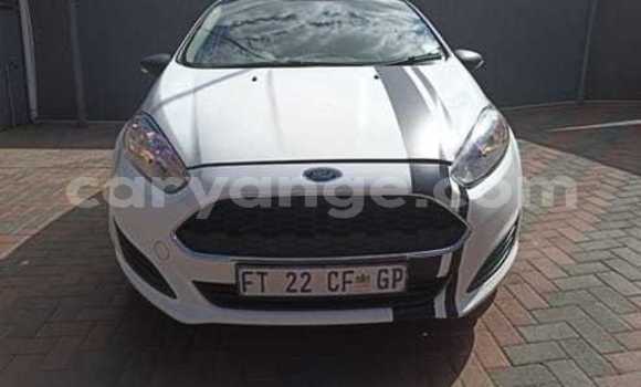 Buy Used Ford Fiesta White Car in Gobabis in Omaheke Buy Used Ford Fiesta White Car in Gobabis in Omaheke