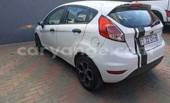 Buy Used Ford Fiesta White Car in Gobabis in Omaheke Buy Used Ford Fiesta White Car in Gobabis in Omaheke