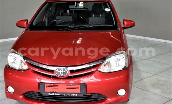 Acheter Occasion Voiture Toyota Etios Rouge à Windhoek, Namibie Acheter Occasion Voiture Toyota Etios Rouge à Windhoek, Namibie