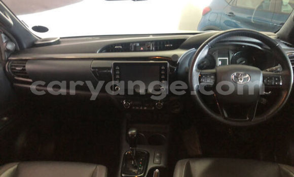 Buy Used Toyota Hilux White Car in Grootfontein in Namibia Buy Used Toyota Hilux White Car in Grootfontein in Namibia