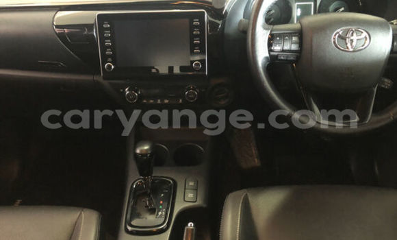 Buy Used Toyota Hilux White Car in Grootfontein in Namibia Buy Used Toyota Hilux White Car in Grootfontein in Namibia