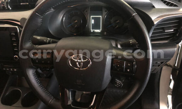 Buy Used Toyota Hilux White Car in Grootfontein in Namibia Buy Used Toyota Hilux White Car in Grootfontein in Namibia