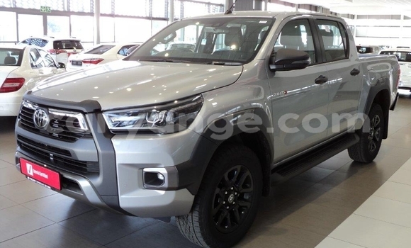 Acheter Occasion Voiture Toyota Hilux Gris à Karasburg, Karas Acheter Occasion Voiture Toyota Hilux Gris à Karasburg, Karas