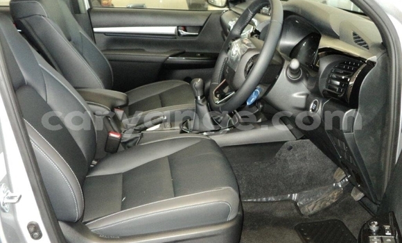 Acheter Occasion Voiture Toyota Hilux Gris à Karasburg, Karas Acheter Occasion Voiture Toyota Hilux Gris à Karasburg, Karas