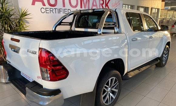 Buy Used Toyota Hilux White Car in Grootfontein in Namibia Buy Used Toyota Hilux White Car in Grootfontein in Namibia