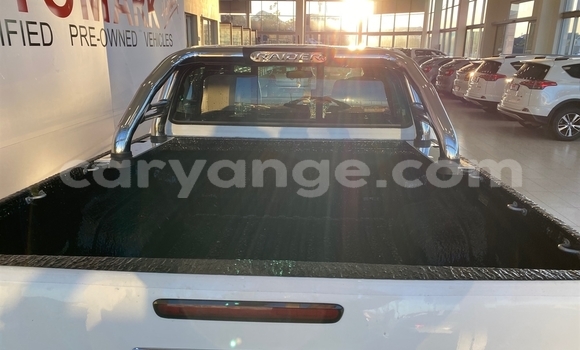 Buy Used Toyota Hilux White Car in Grootfontein in Namibia Buy Used Toyota Hilux White Car in Grootfontein in Namibia