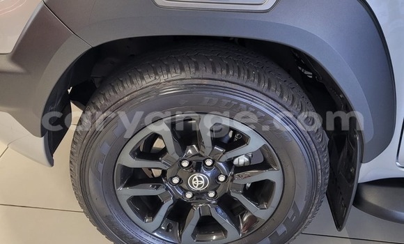 Acheter Occasion Voiture Toyota Hilux Gris à Karasburg, Karas Acheter Occasion Voiture Toyota Hilux Gris à Karasburg, Karas
