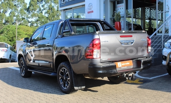 Acheter Occasion Voiture Toyota Hilux Noir à Karasburg, Karas Acheter Occasion Voiture Toyota Hilux Noir à Karasburg, Karas