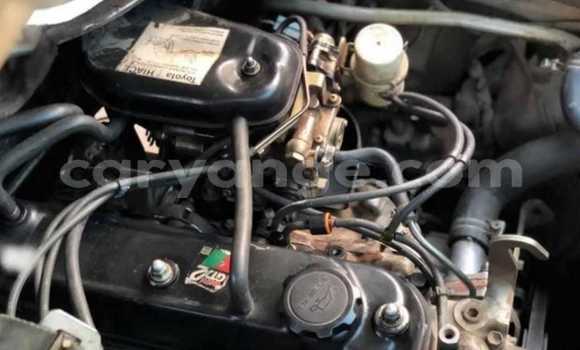 Acheter Occasion Voiture Toyota Hi Ace Blanc à Windhoek, Namibie Acheter Occasion Voiture Toyota Hi Ace Blanc à Windhoek, Namibie