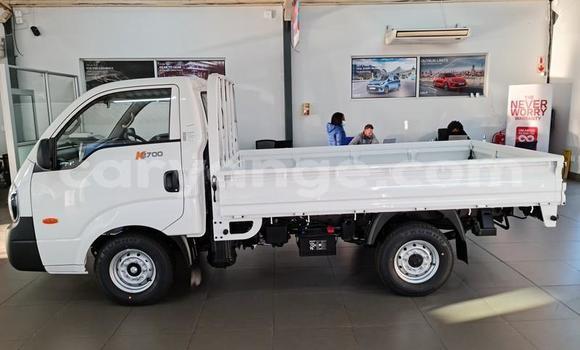 Buy Used Kia K7 White Car in Windhoek in Namibia Buy Used Kia K7 White Car in Windhoek in Namibia