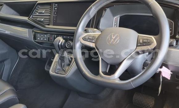 Buy Used Volkswagen Caravelle White Car in Windhoek in Namibia Buy Used Volkswagen Caravelle White Car in Windhoek in Namibia