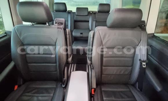Buy Used Volkswagen Caravelle White Car in Windhoek in Namibia Buy Used Volkswagen Caravelle White Car in Windhoek in Namibia