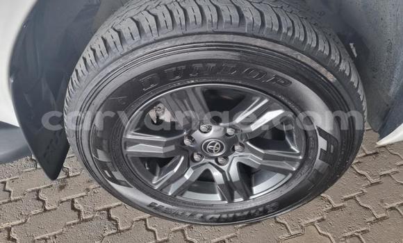 Buy Used Toyota Hilux White Car in Karasburg in Karas Buy Used Toyota Hilux White Car in Karasburg in Karas