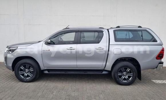 Buy Used Toyota Hilux Silver Car in Grootfontein in Namibia Buy Used Toyota Hilux Silver Car in Grootfontein in Namibia