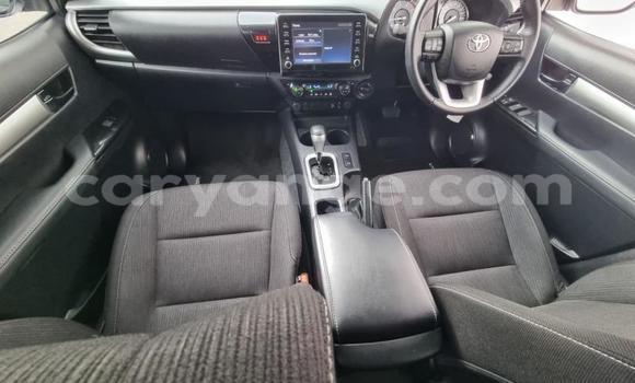 Buy Used Toyota Hilux Silver Car in Grootfontein in Namibia Buy Used Toyota Hilux Silver Car in Grootfontein in Namibia
