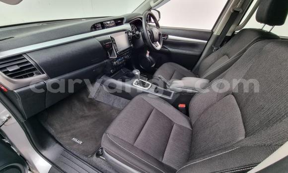 Buy Used Toyota Hilux Silver Car in Grootfontein in Namibia Buy Used Toyota Hilux Silver Car in Grootfontein in Namibia
