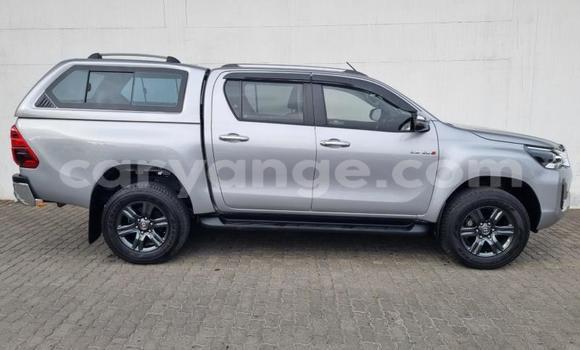 Buy Used Toyota Hilux Silver Car in Grootfontein in Namibia Buy Used Toyota Hilux Silver Car in Grootfontein in Namibia