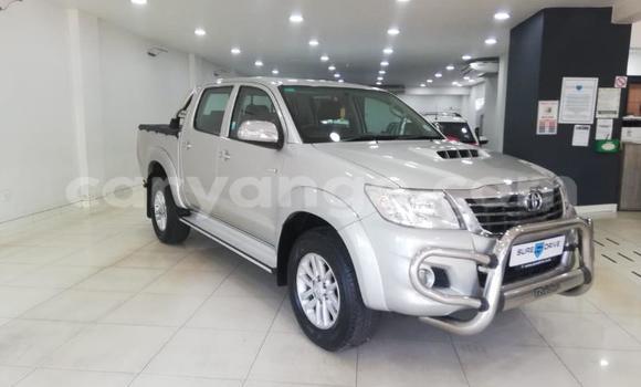 Buy Used Toyota Highlander Red Car in Gobabis in Omaheke Buy Used Toyota Highlander Red Car in Gobabis in Omaheke